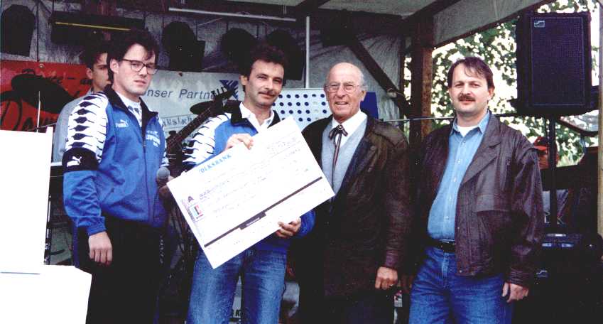 sponsor1.jpg (45380 Byte)